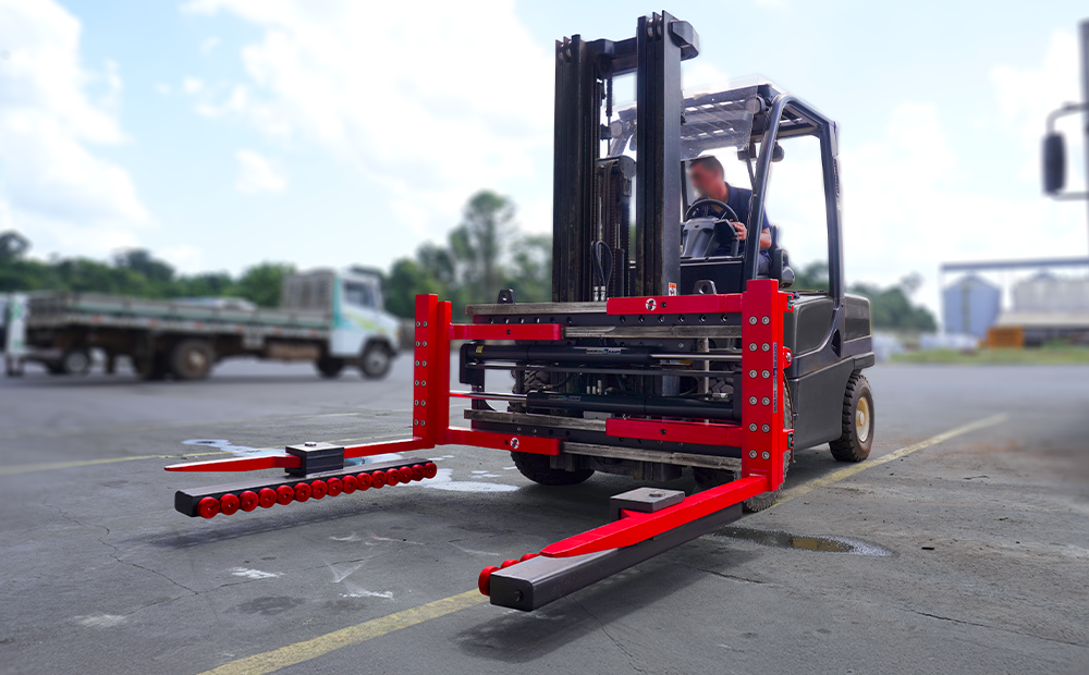 Garras com Garfos e Luvas de Encaixe – SAUR