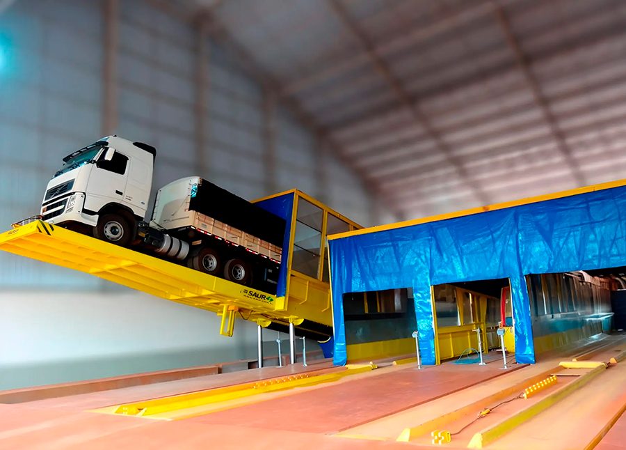 Cabine Interna de Captação de Pó – SAUR