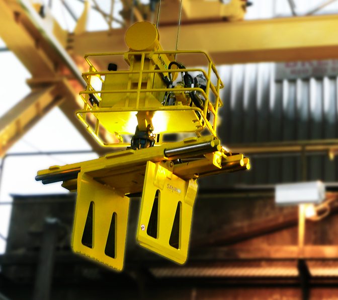 Garra Suspensa para Fardos – SAUR