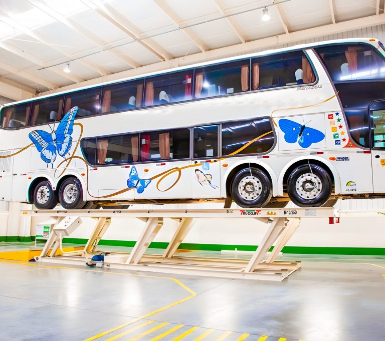 Trucklift de Plataforma – Horizontal – SAUR - Galeria