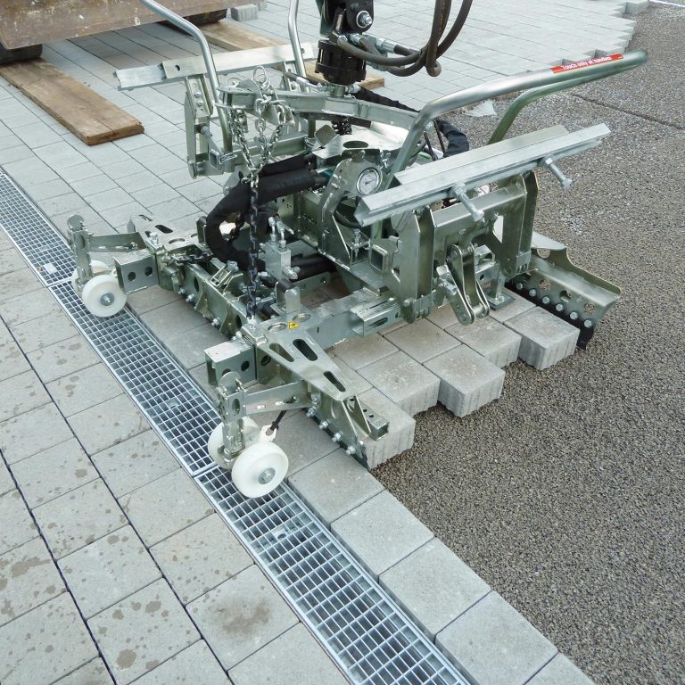 Garra Hidráulica para Instalação de Pavers HVZ-ECO - Galeria